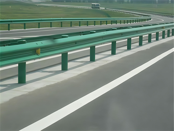 三门峡高速护栏板守护安全广泛应用于多个行业